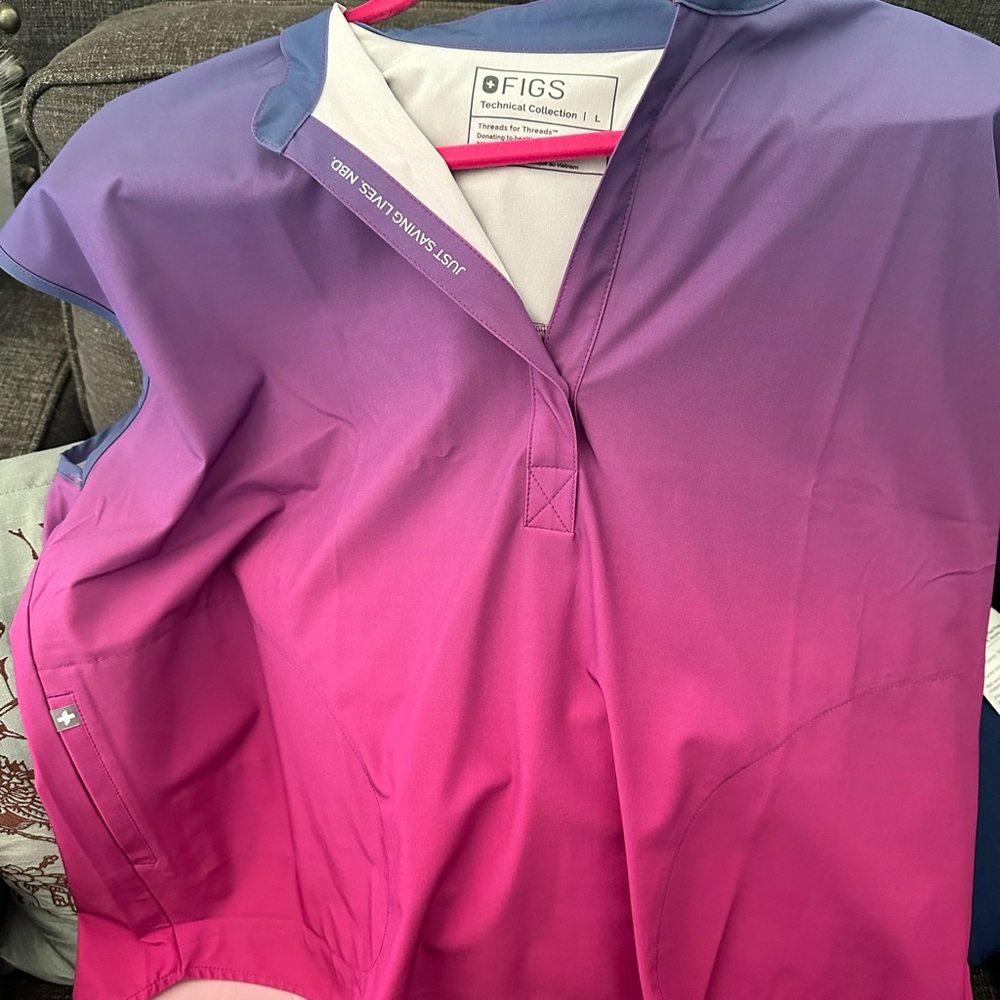 Figs Women's OmbrePurple and Pink scrub set.